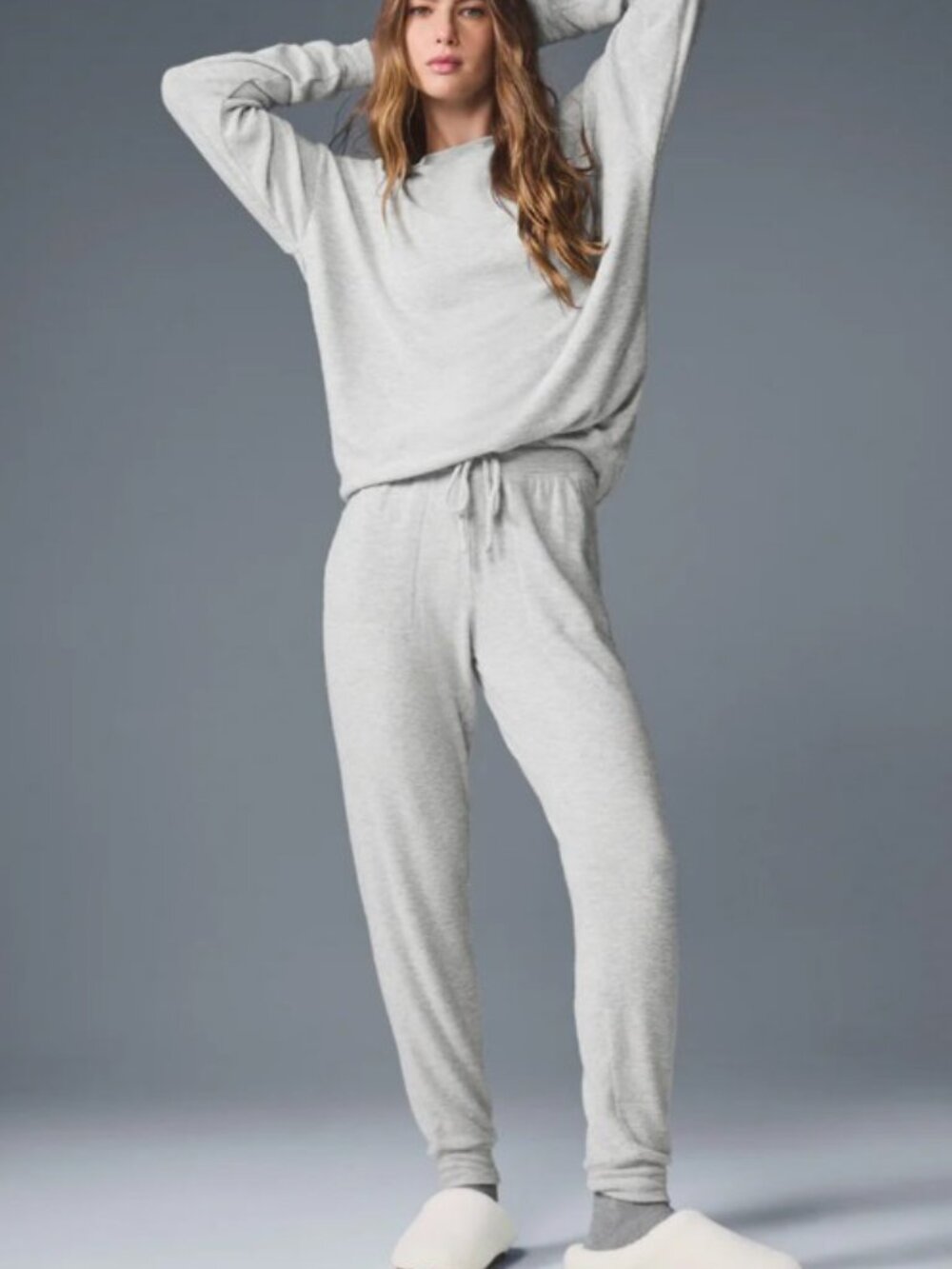 ALO Taupe Women’s SoHo Pullover Crewneck Sweater & Jogger Set